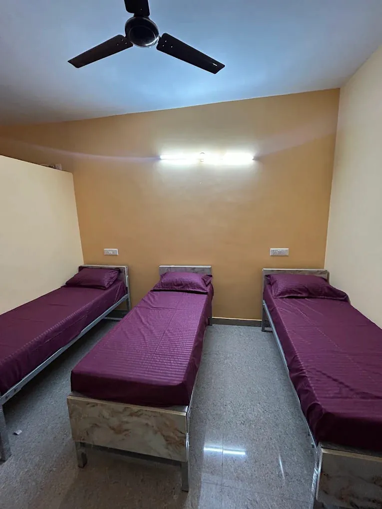 V S R Co-living PG in Mangammanapalya, Bengaluru, photo 2